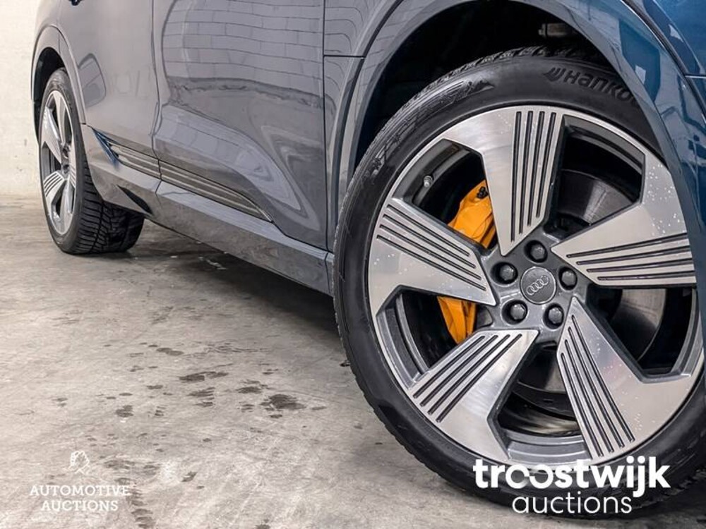 Audi e-tron 55 Quattro advanced Pro Line + 265kW 2018, K-652-VJ