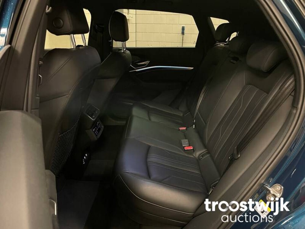 Audi e-tron 55 Quattro advanced Pro Line + 265kW 2018, K-652-VJ