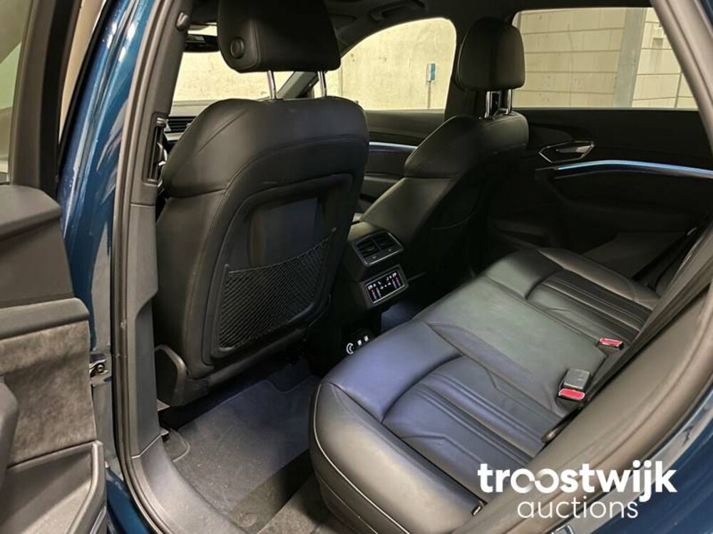 Audi e-tron 55 Quattro advanced Pro Line + 265kW 2018, K-652-VJ