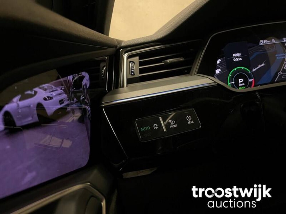 Audi e-tron 55 Quattro advanced Pro Line + 265kW 2018, K-652-VJ