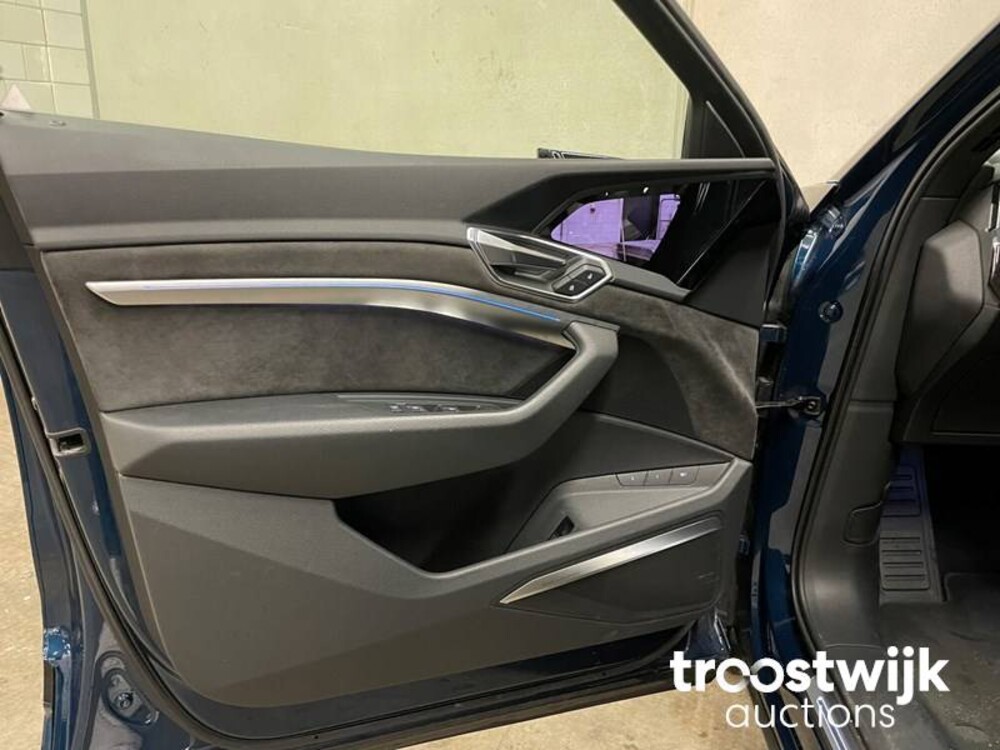 Audi e-tron 55 Quattro advanced Pro Line + 265kW 2018, K-652-VJ