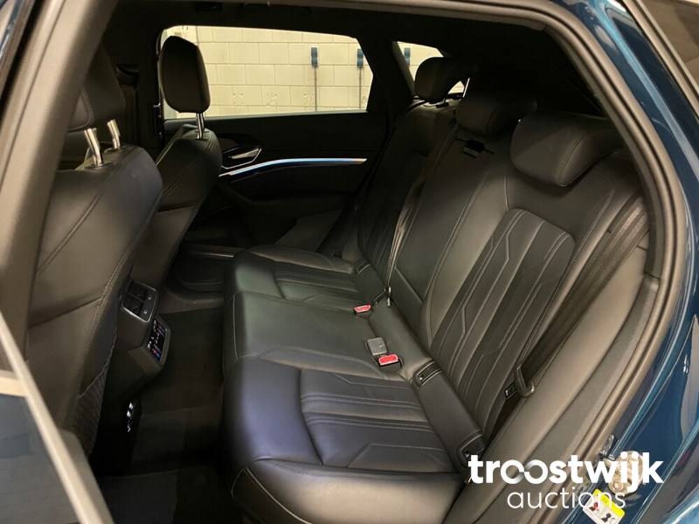 Audi e-tron 55 Quattro advanced Pro Line + 265kW 2018, K-652-VJ