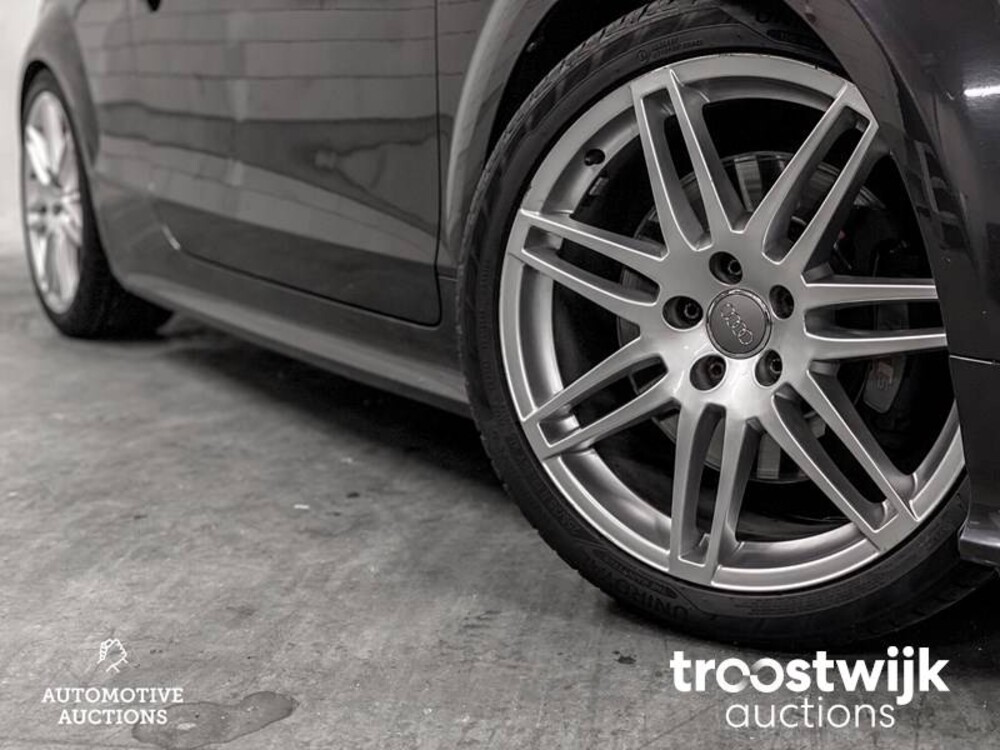 Audi TTS Coupe 2.0  272pk 2011