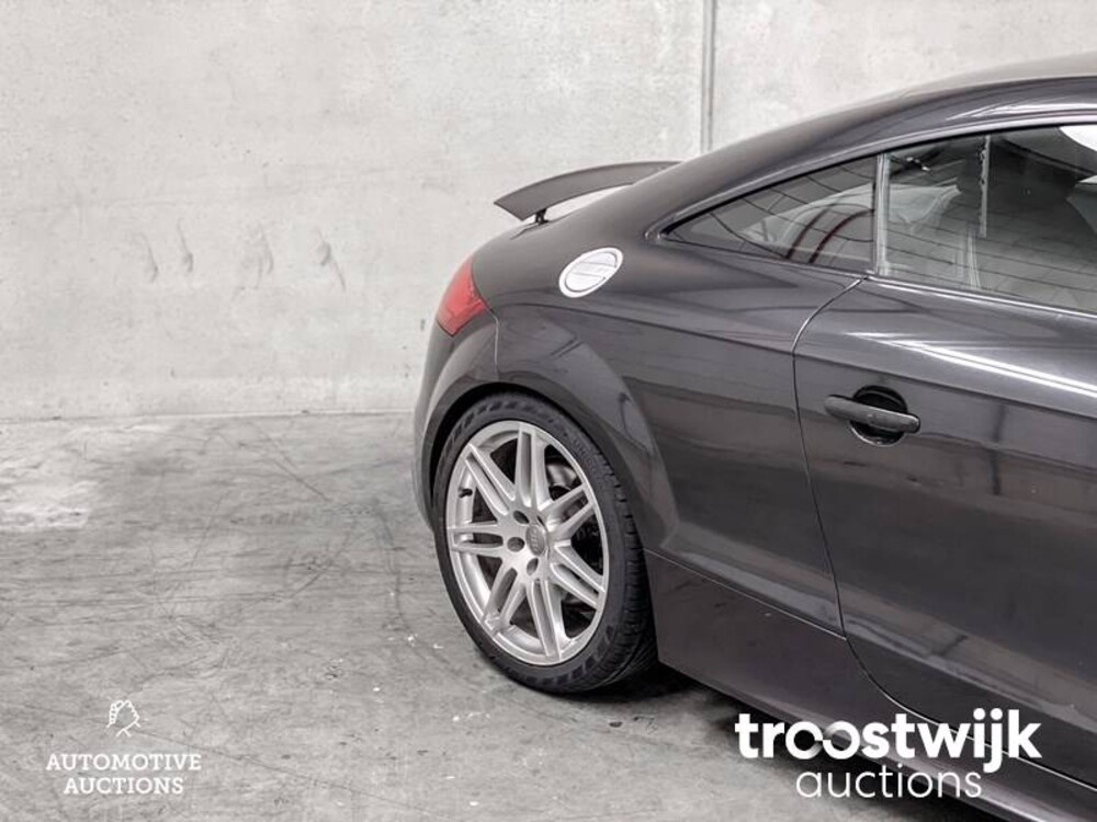 Audi TTS Coupe 2.0  272pk 2011
