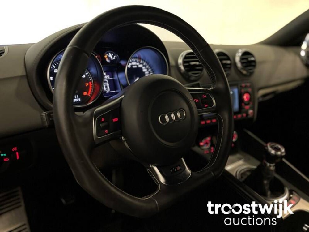 Audi TTS Coupe 2.0  272pk 2011