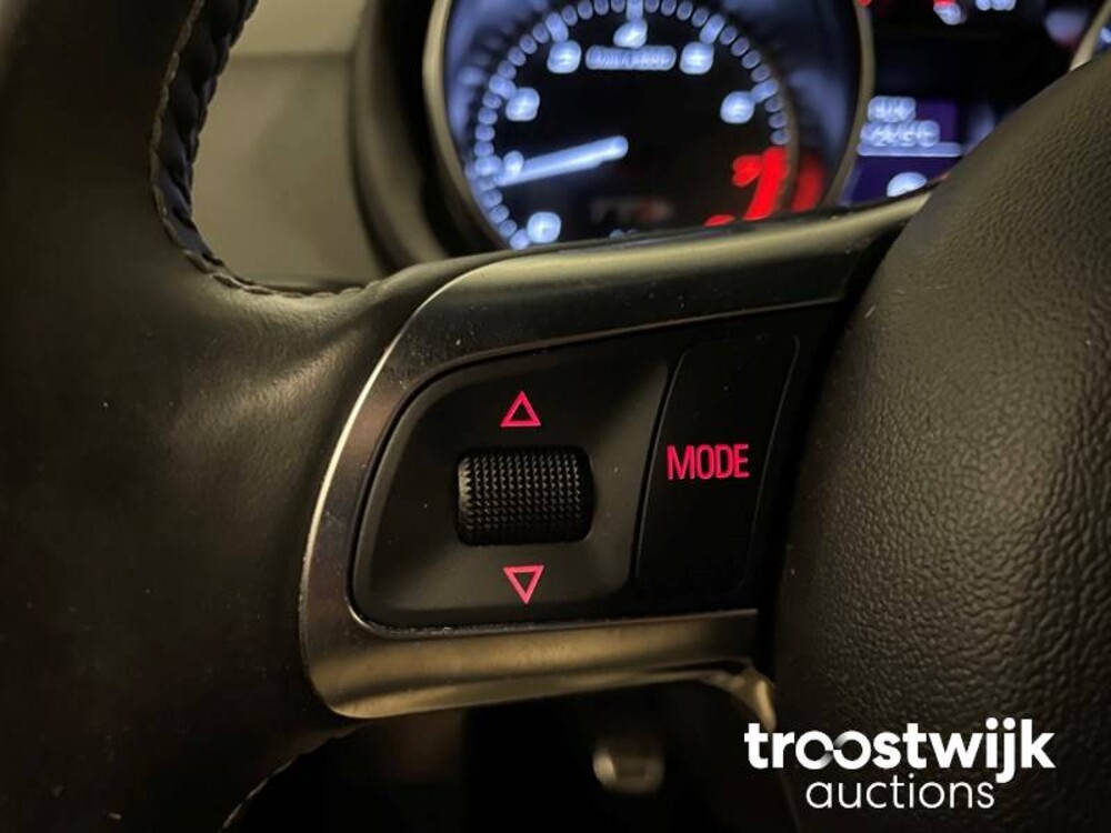 Audi TTS Coupe 2.0  272pk 2011