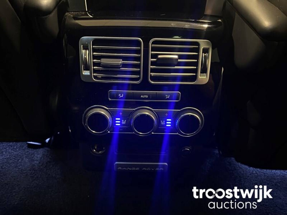 Land Rover Range Rover 4.4 SDV8 Autobiography 340pk 2013, 3-KHF-28
