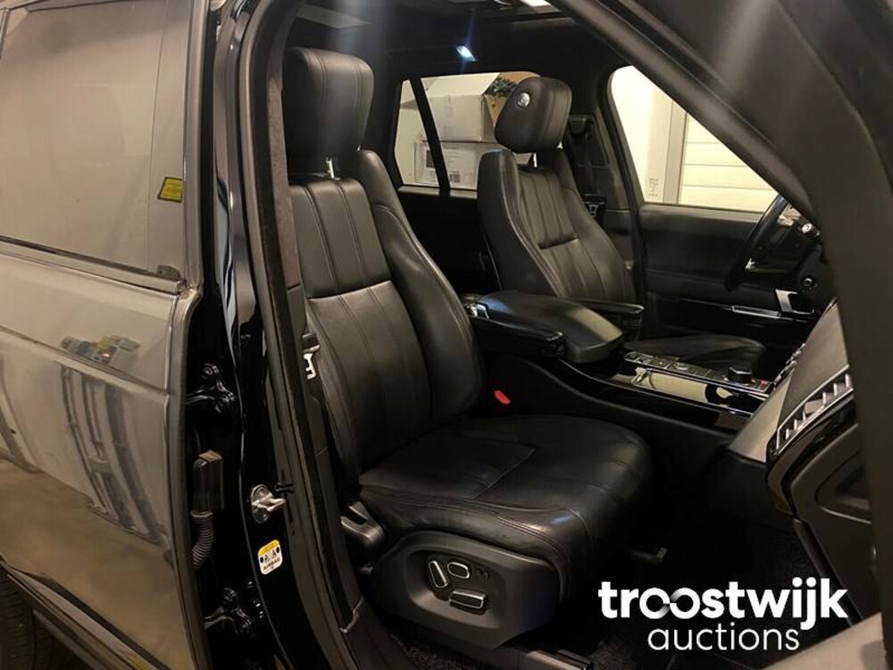 Land Rover Range Rover 4.4 SDV8 Autobiography 340pk 2013, 3-KHF-28