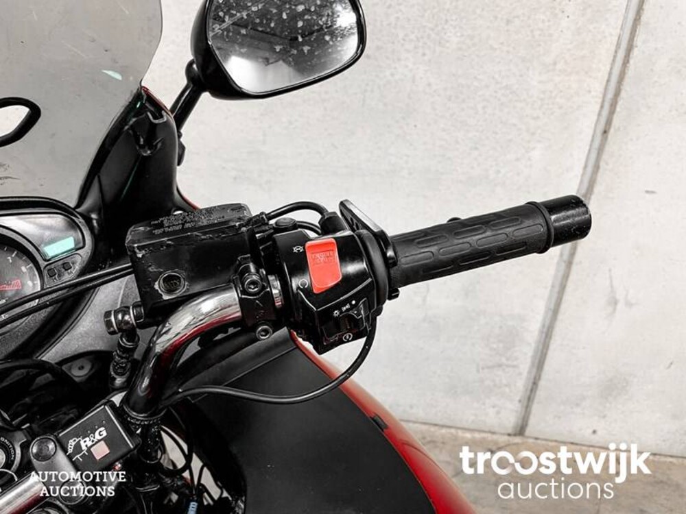 Honda NT 650 Deauville 2002, MG-BT-17