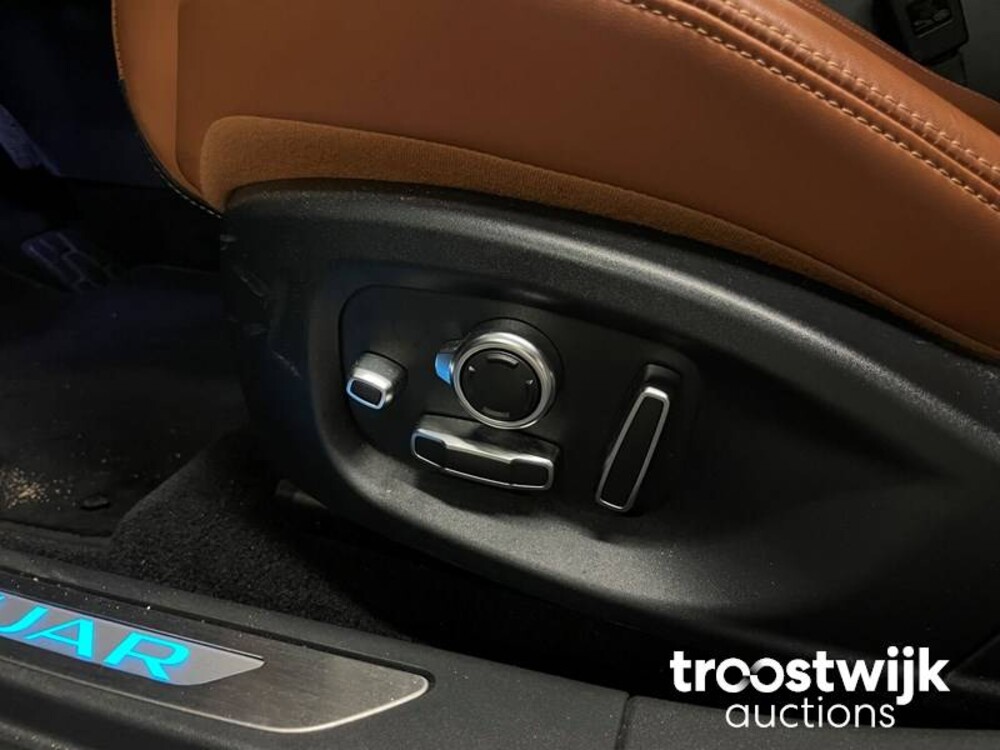 Jaguar I-Pace EV400 HSE 294kw 2018 -Orig. NL-, XG-719-K
