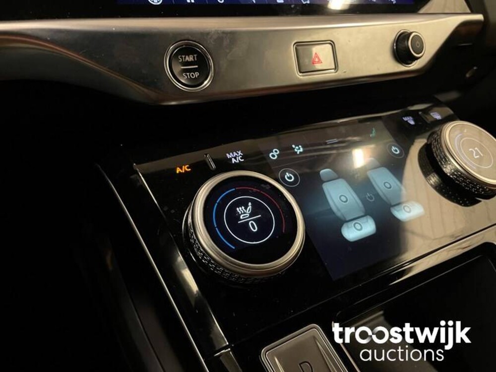 Jaguar I-Pace EV400 HSE 294kw 2018 -Orig. NL-, XG-719-K