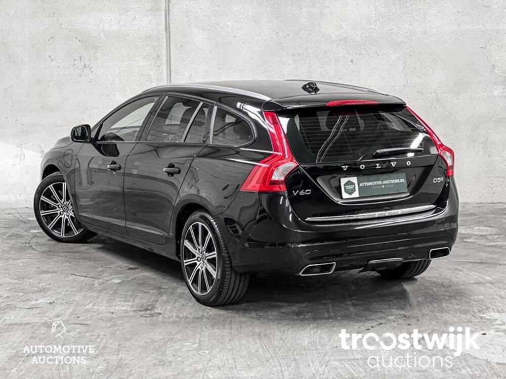 Volvo V60 2.4 D5 Twin Engine Plug-in Hybrid Special Edition 163pk 2016, -Orig. NL-, KZ-683-B