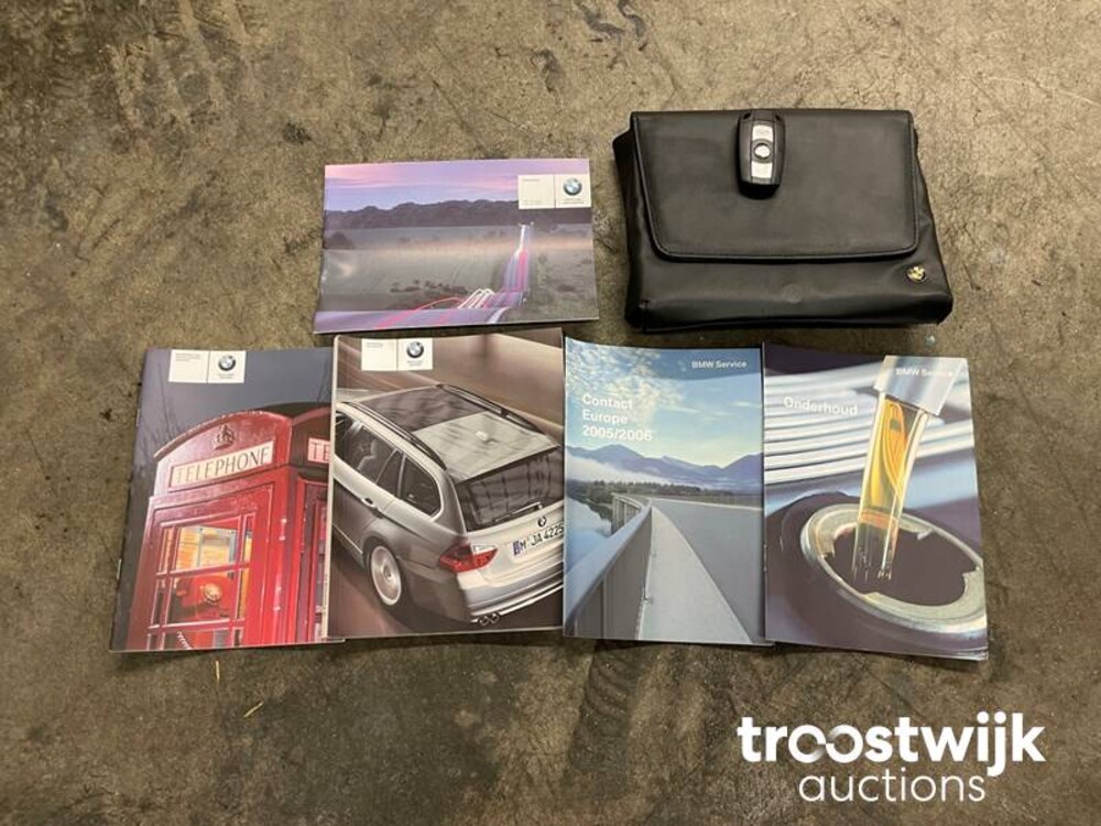 BMW 325i Touring Dynamic Executive 3-serie 218pk E90/E91 2006 -Orig. NL-, 80-SG-NK