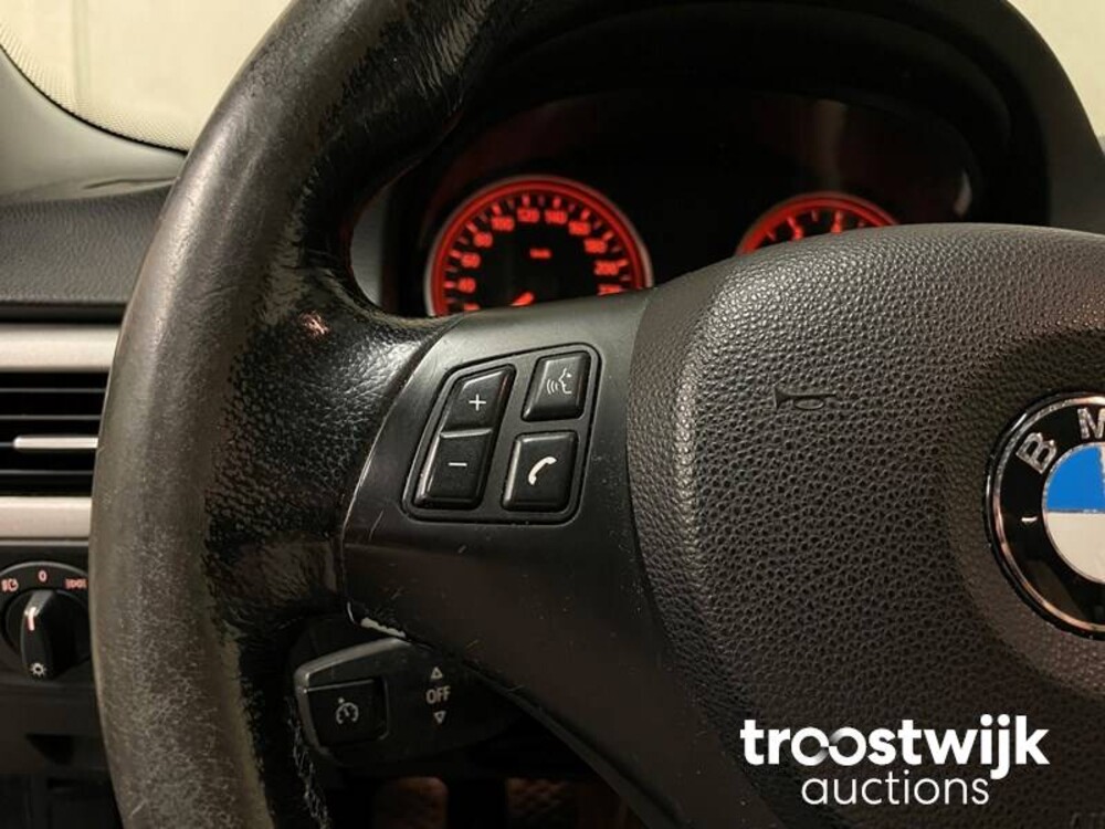 BMW 325i Touring Dynamic Executive 3-serie 218pk E90/E91 2006 -Orig. NL-, 80-SG-NK