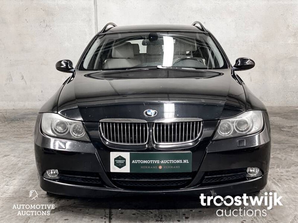 BMW 325i Touring Dynamic Executive 3-serie 218pk E90/E91 2006 -Orig. NL-, 80-SG-NK