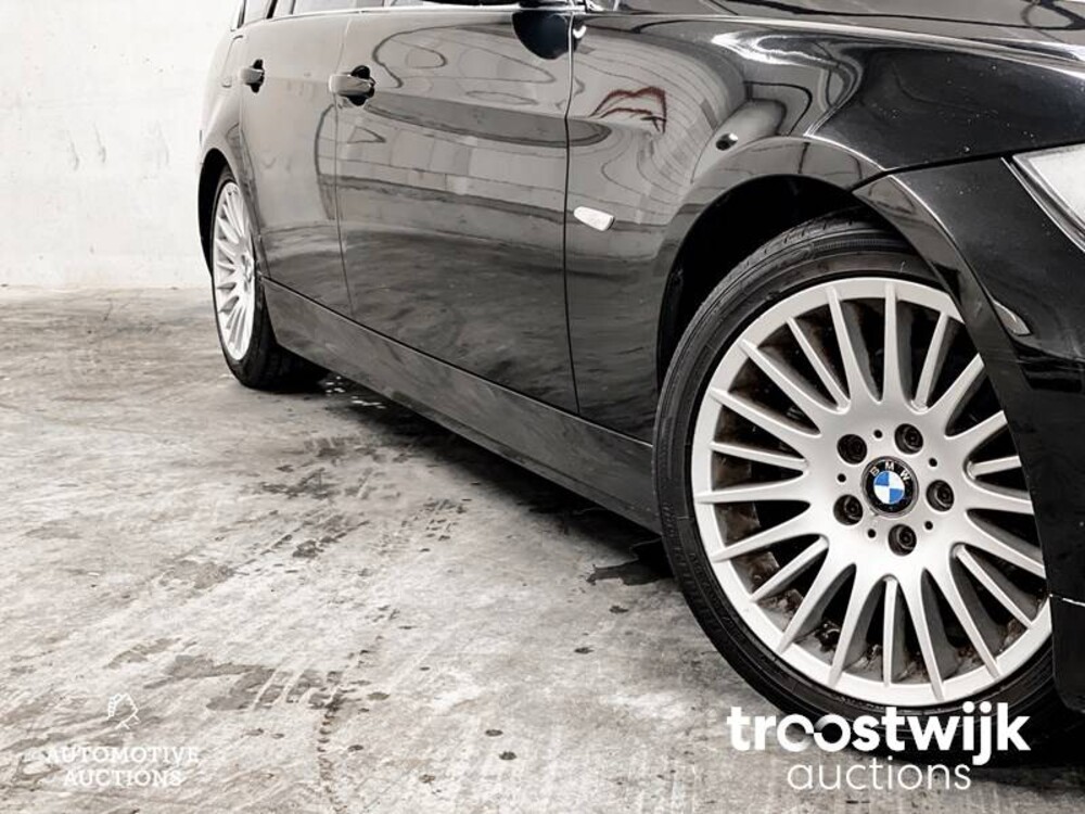 BMW 325i Touring Dynamic Executive 3-serie 218pk E90/E91 2006 -Orig. NL-, 80-SG-NK