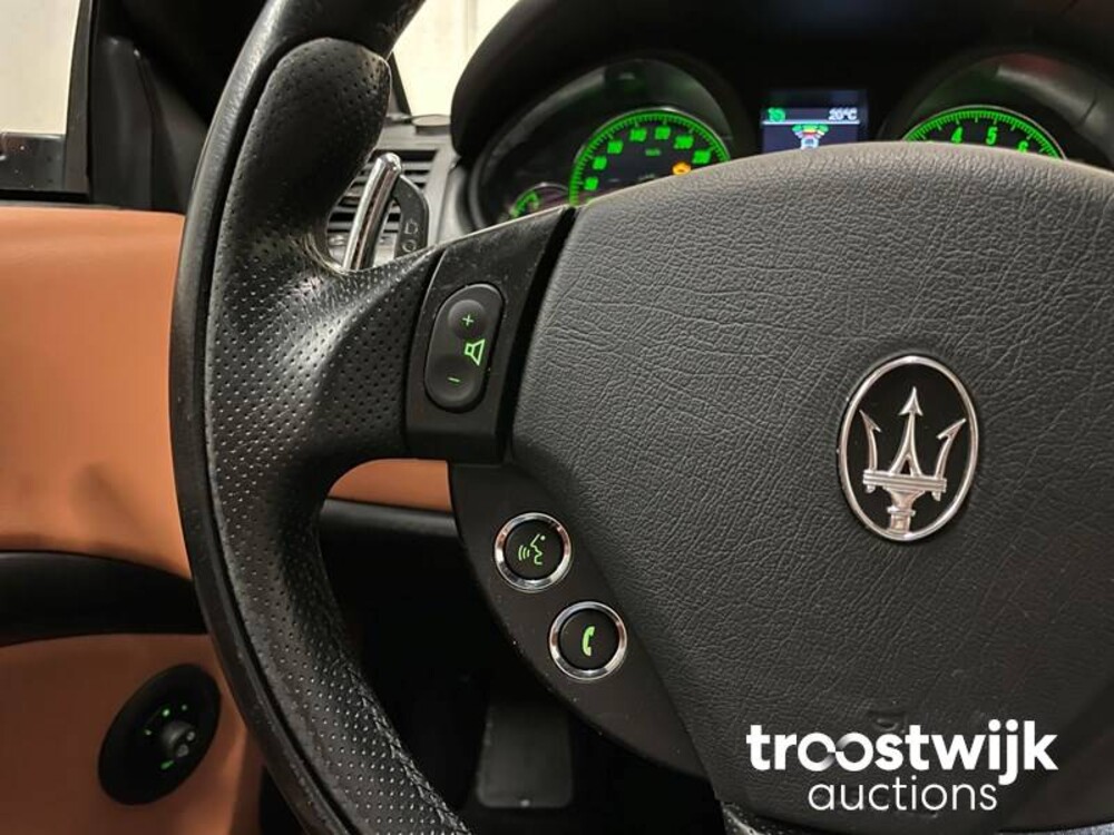 Maserati Granturismo 4.2 405pk 2013