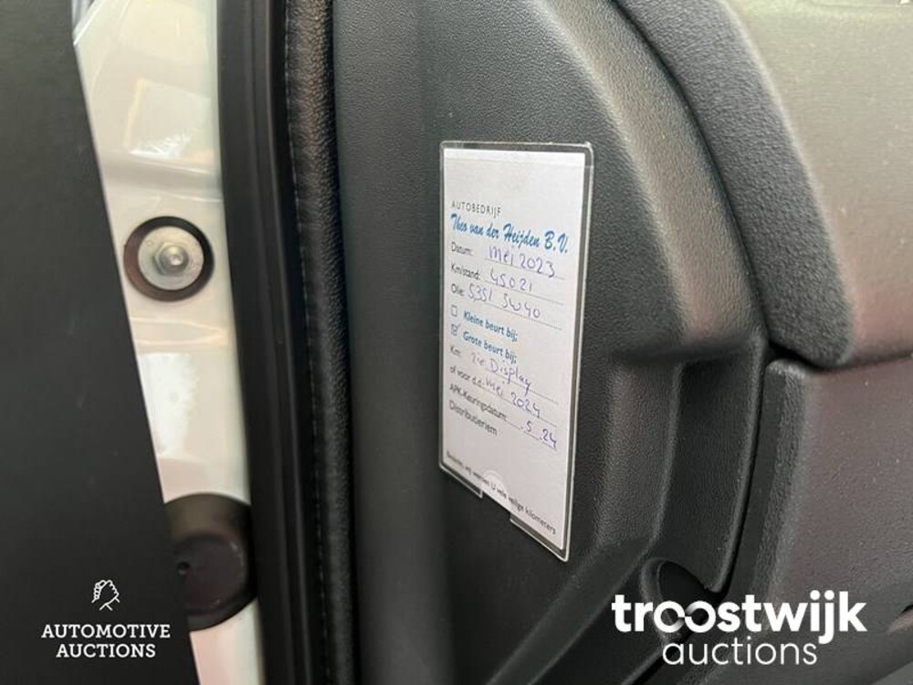 Renault Megane 2.0-16V T F1Team R26 2.0-16V 230pk 2009, L-163-GR