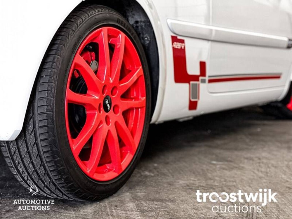 Renault Megane 2.0-16V T F1Team R26 2.0-16V 230pk 2009, L-163-GR