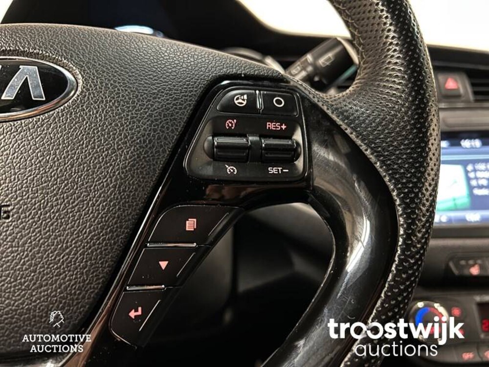 Kia cee'd Sportswagon 1.6 CRDi GT-Line 136pk 2017 -Orig. NL-, NF-601-H