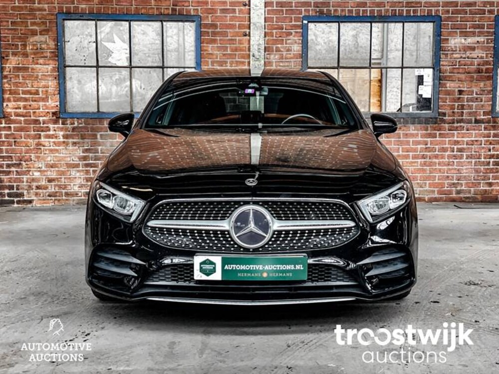 Mercedes-Benz 180d Business Solution 116 PS 2018 A-Klasse, XJ-192-K