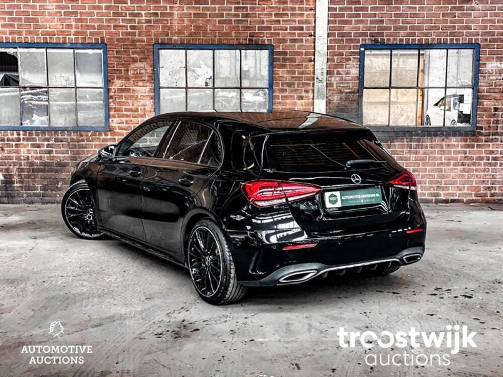 Mercedes-Benz 180d Business Solution 116 PS 2018 A-Klasse, XJ-192-K