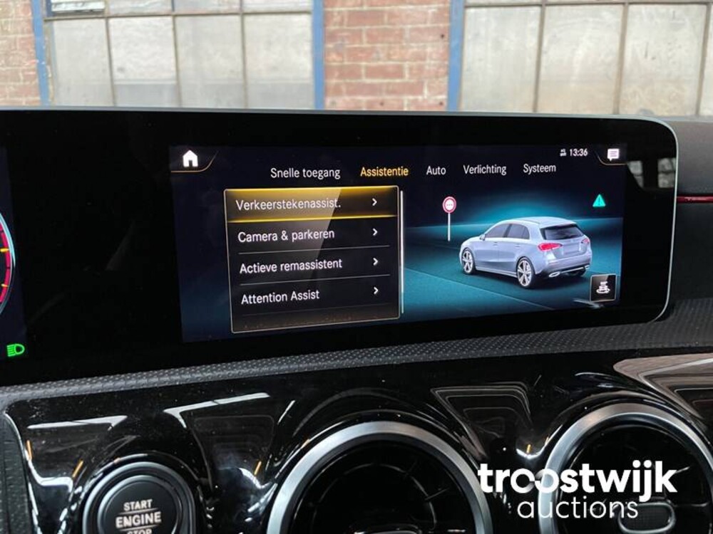 Mercedes-Benz 180d Business Solution 116 PS 2018 A-Klasse, XJ-192-K