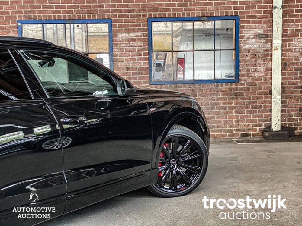 Audi Q8 60 TFSIe S-Line 3.0 Quattro  467 PS 2022, T-001-HD