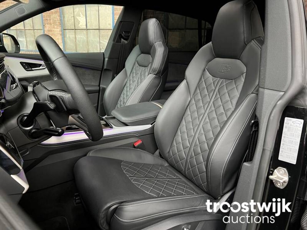 Audi Q8 60 TFSIe S-Line 3.0 Quattro  467 PS 2022, T-001-HD