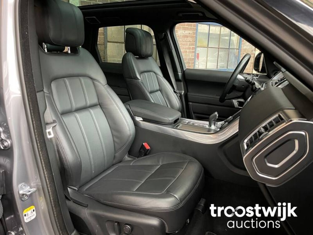 Land Rover Range Rover Sport P400e SE 404 PS 2021