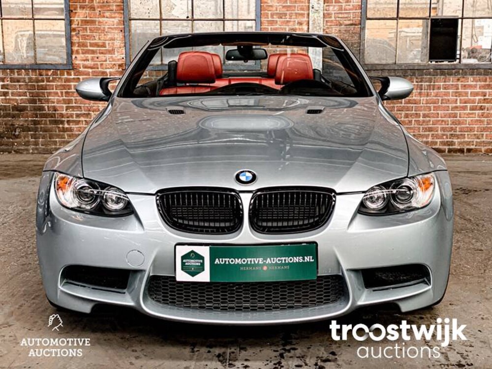 BMW M3 E93 4.0 V8 420 PS 2012 DCT