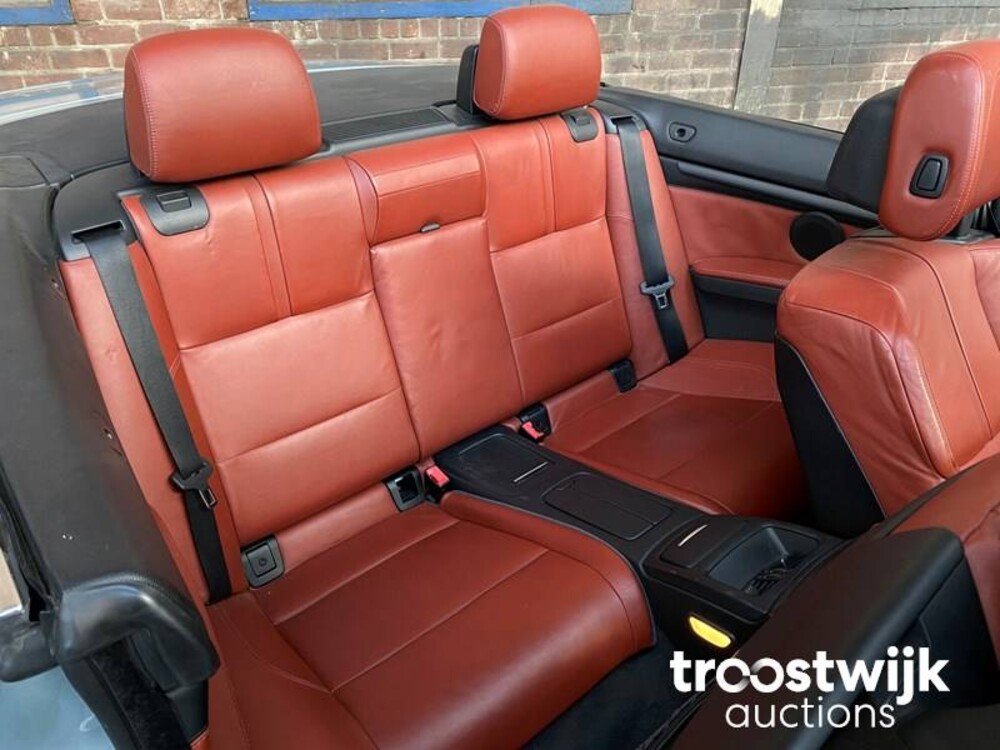 BMW M3 E93 4.0 V8 420 PS 2012 DCT