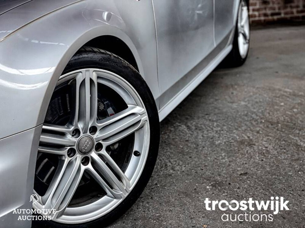 Audi S4 Turbocharged V6 Premium Plus  340PS 2012