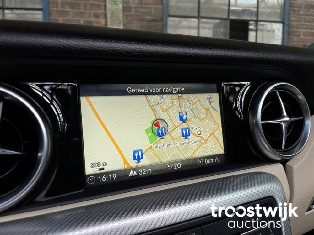 Mercedes-Benz SLC200 RedArt Edition 184hp 2017 Cabriolet SLC-Class, S-472-HT