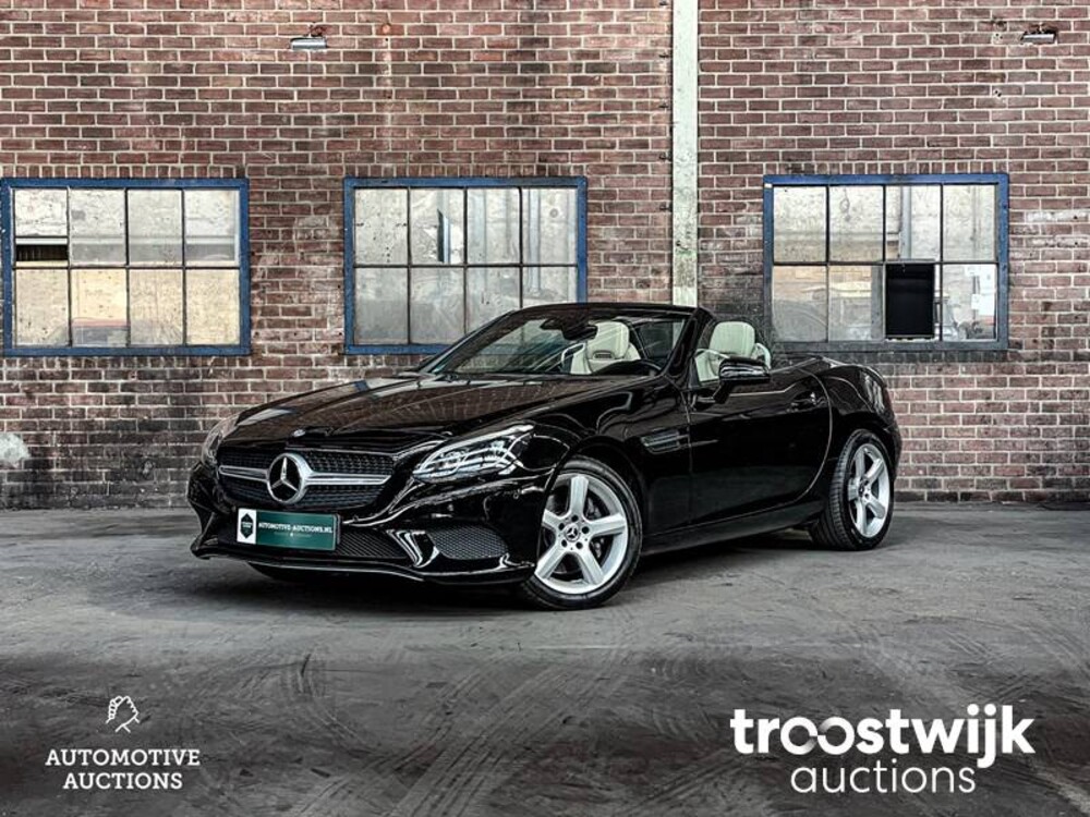 Mercedes-Benz SLC200 RedArt Edition 184hp 2017 Cabriolet SLC-Class, S-472-HT