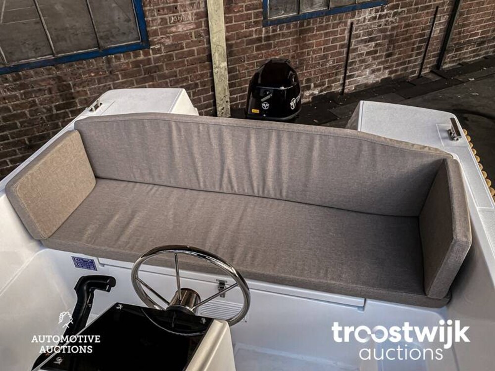 Valory  Sloep 480 Boot 9,8 PS 2022 -NEU-