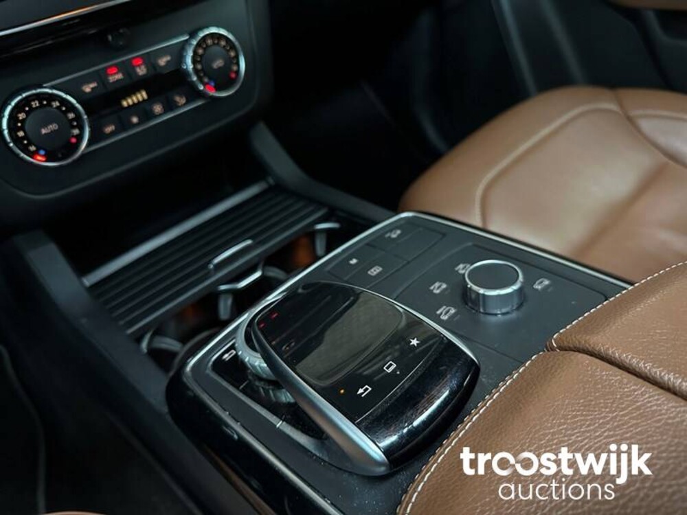 Mercedes-Benz GLE400 4Matic GLE-Klasse 333PS 2016, PV-558-D