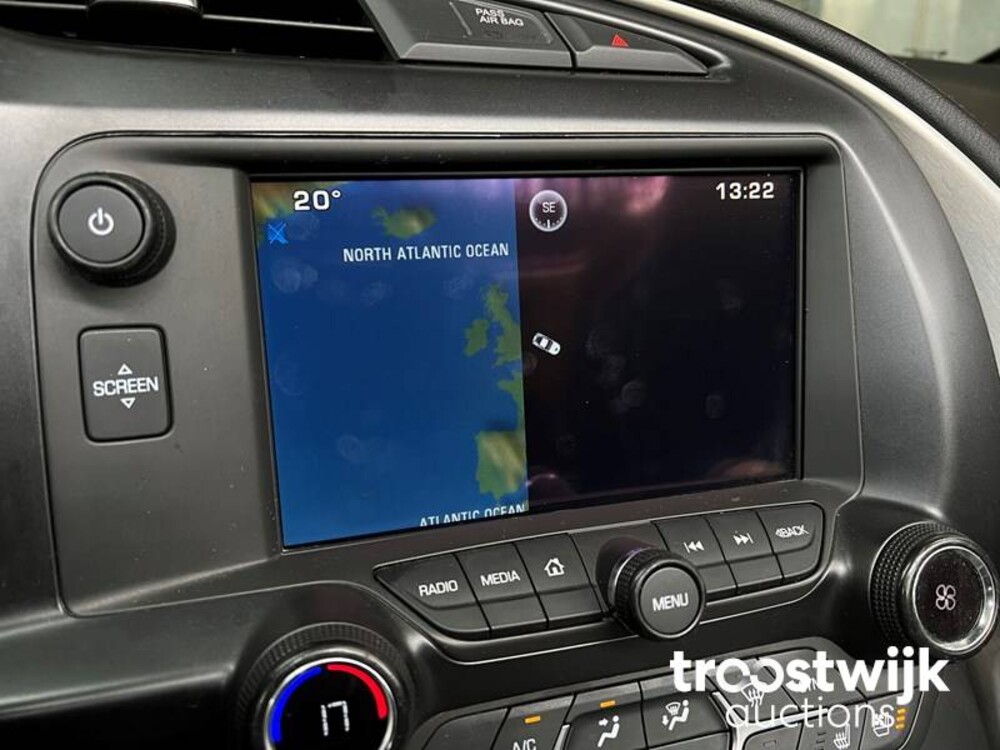 Chevrolet Corvette C7 Convertible 6.2 V8 Stingray 466PS 2015, L-032-RG