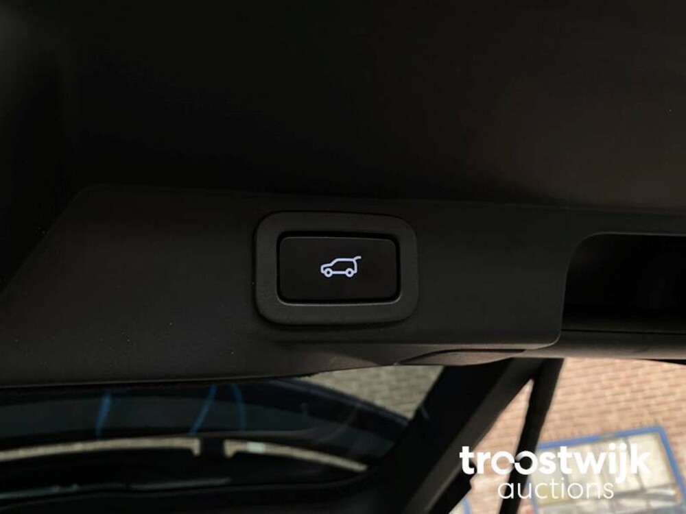 Land Rover 2.0 P400e HSE Dyn. 300PS 2019, R-009-FS