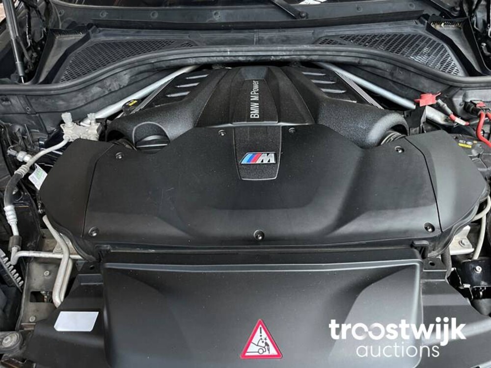 BMW X5M 4.4 V8 F85 575PS 2017, S-794-NP