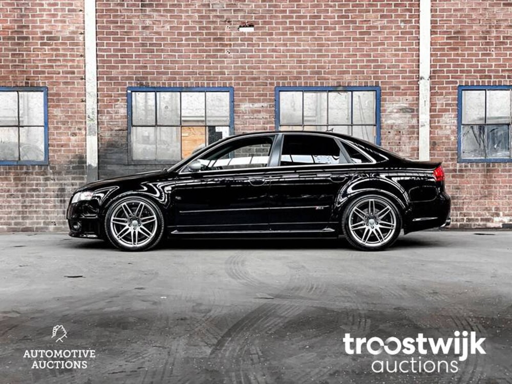 Audi RS4 4.2 V8 Quattro Sedan 420pk 2008 -Youngtimer-