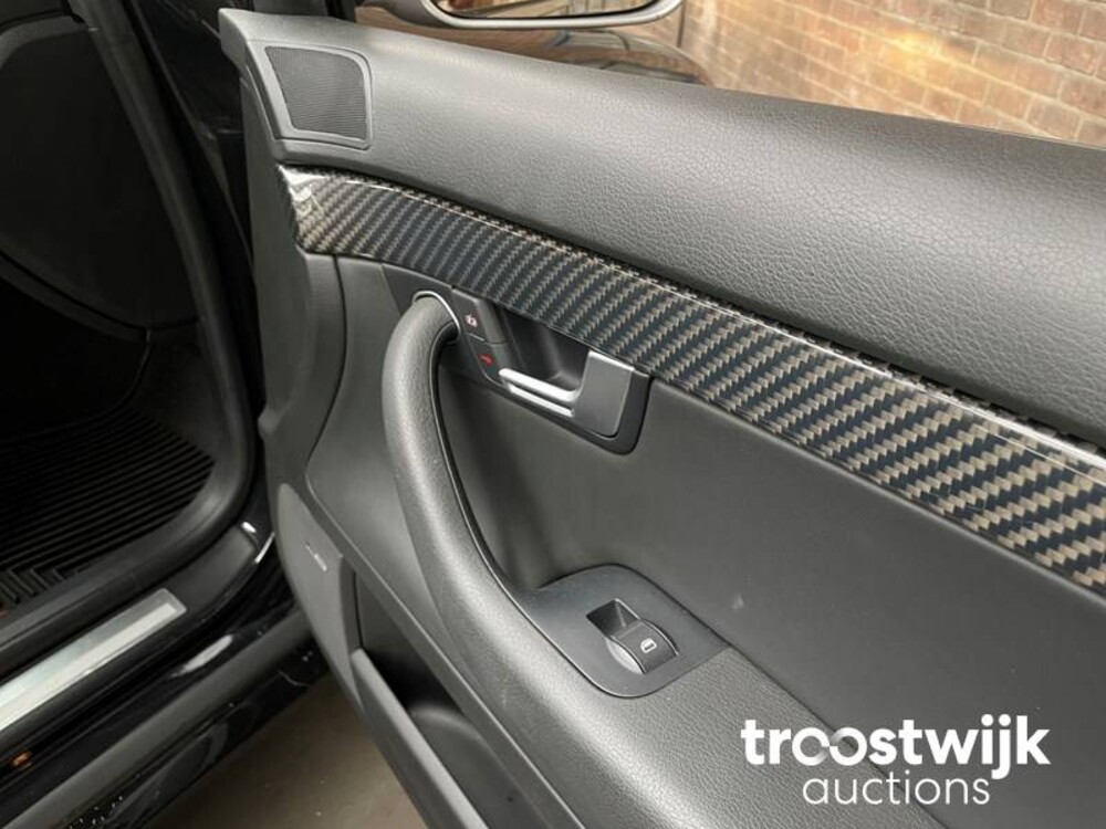 Audi RS4 4.2 V8 Quattro Sedan 420pk 2008 -Youngtimer-