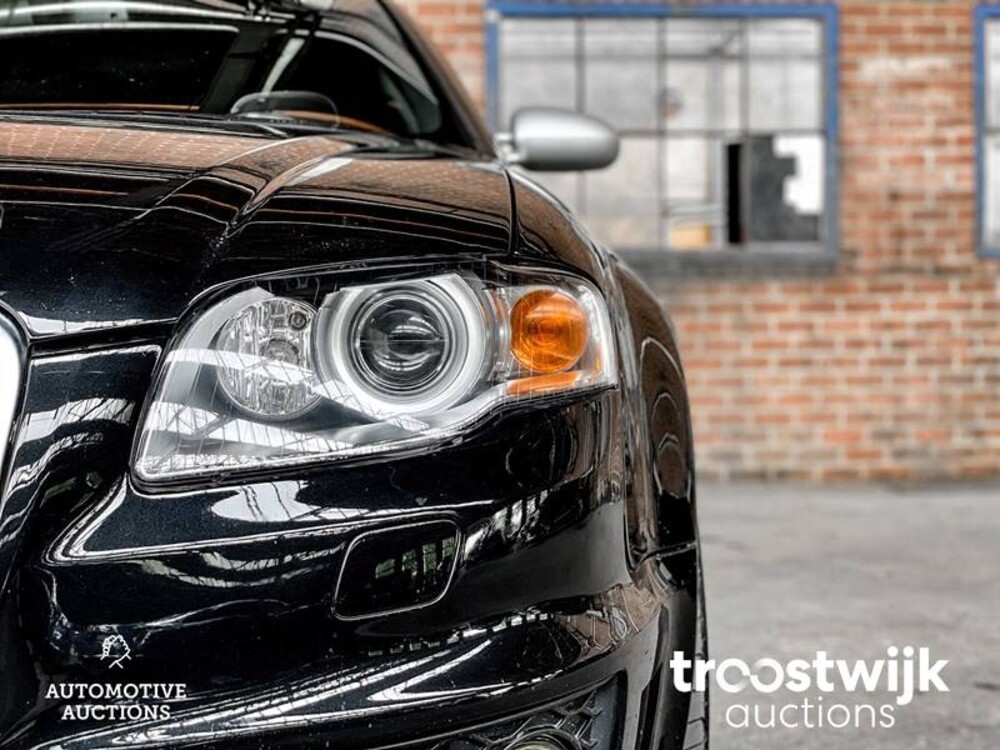 Audi RS4 4.2 V8 Quattro Sedan 420pk 2008 -Youngtimer-