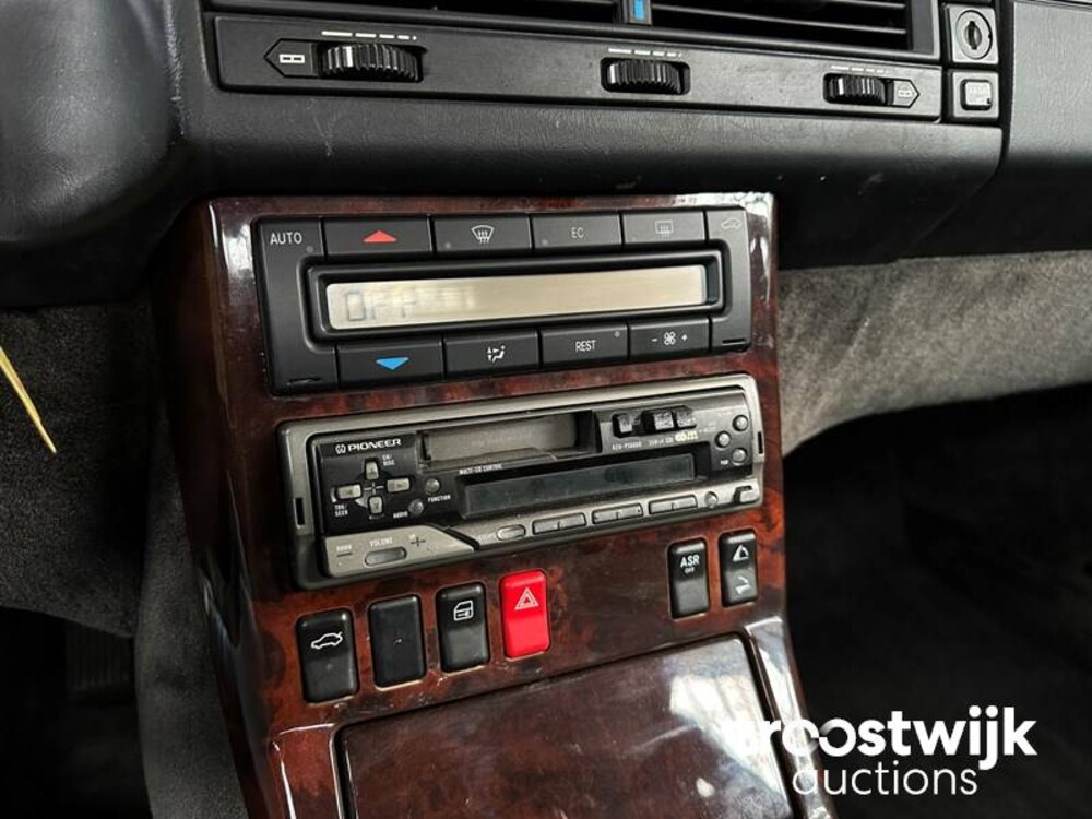 Mercedes-Benz SL500 V8 R129 Cabriolet 306pk 1996