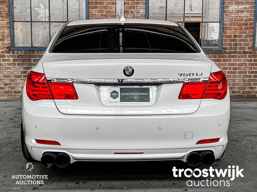 BMW 750Li  F02 4.4 7-serie 407pk 2010