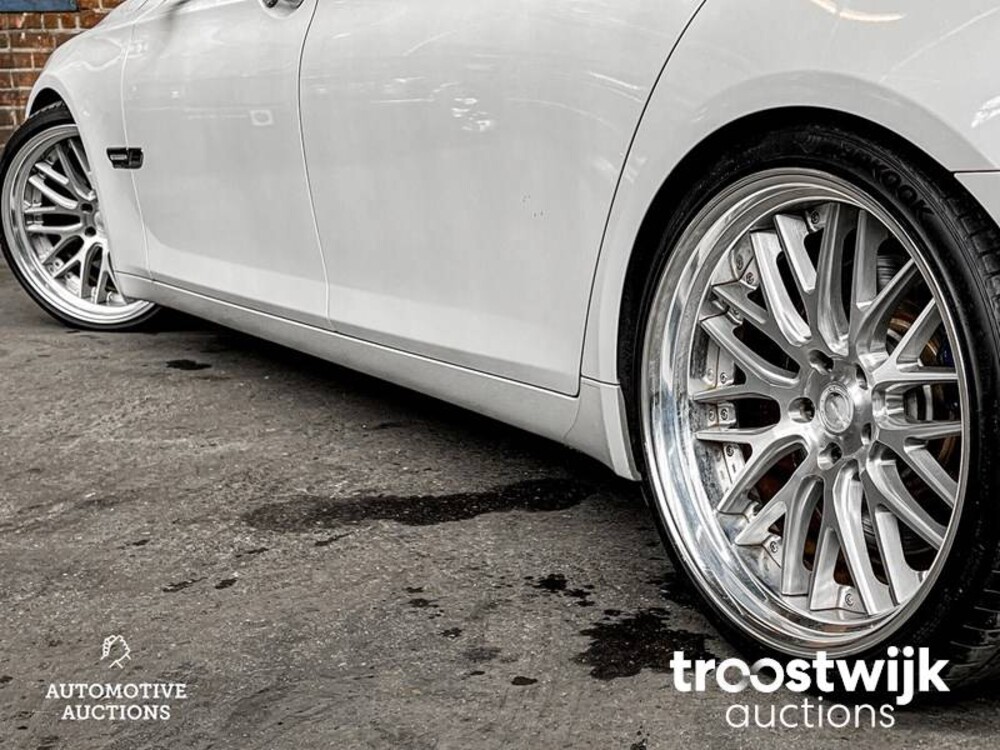 BMW 750Li  F02 4.4 7-serie 407pk 2010