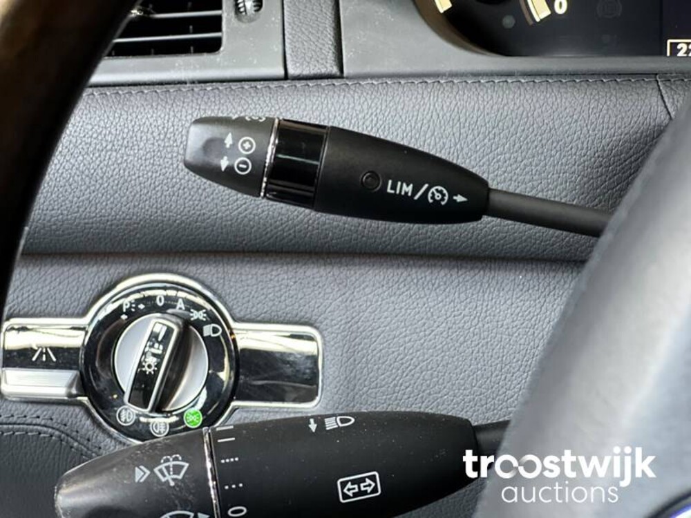 Mercedes-Benz CL500 5.5 V8 388pk 2007 -Youngtimer-