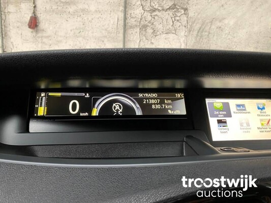 Renault Grand Scenic Bose 1.2 TCe 131hp 2014 -Orig. NL-, 8-TGK-75