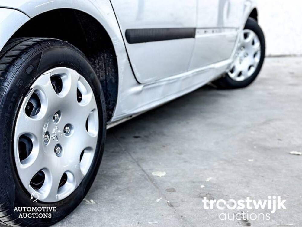 Peugeot 307 1.6-16V XT 109pk 2004 -Orig. NL-, 09-PL-JS