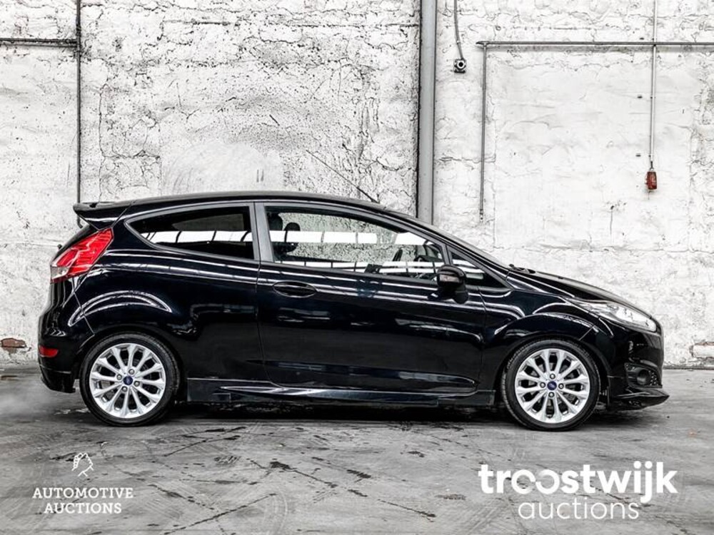 Ford Fiesta 1.0 EcoB. Titanium X 125pk 2015, R-050-JR